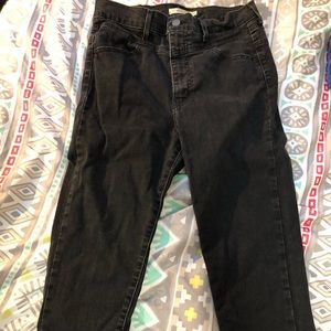 Levi’s Mile High Super Skinny Black Denim Pants 30